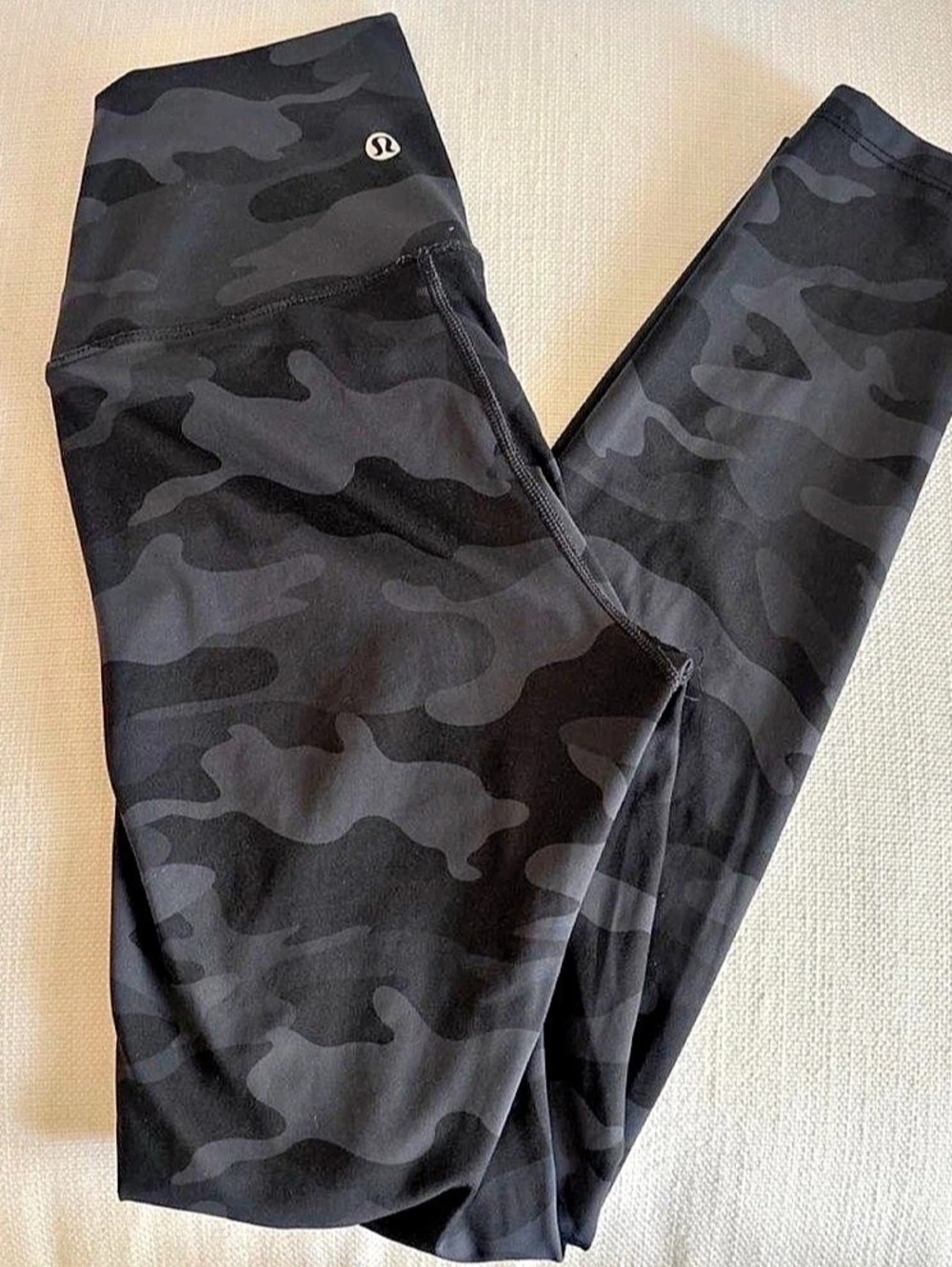 lululemon Align High-Rise Pant Camo Leggings in Black! Wore probably like three